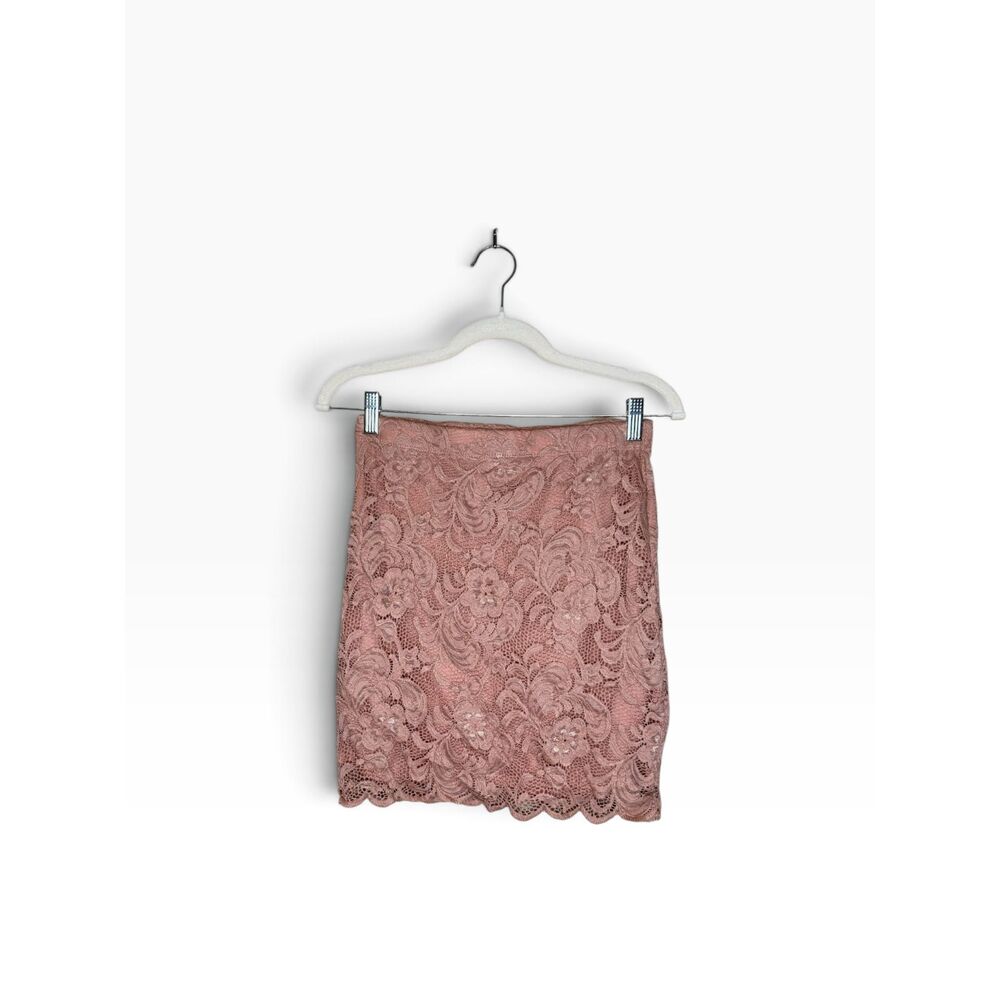 Ambiance Apparel Blush Pink Floral Lace Pencil Skirt Scalloped Hem M